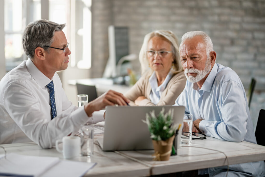 Senior consulting agent about open care senior plan reviews